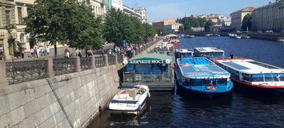 Расписание водных экскурсий по рекам и каналам Петербурга 2022